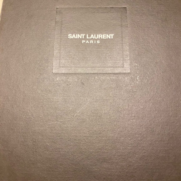 100% authentic men’s Saint Laurent shoes - Picture 4 of 4